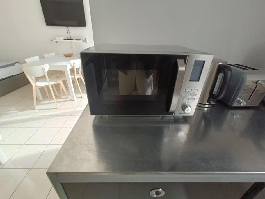 Disney Horizon Parc Studio 5 Personnes Pk Prive Gratuit Balcon Lit Bebe Montevrain Luaran gambar