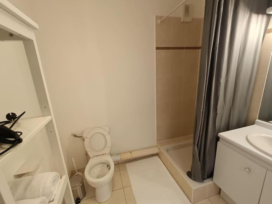 Disney Horizon Parc Studio 5 Personnes Pk Prive Gratuit Balcon Lit Bebe Montevrain Luaran gambar