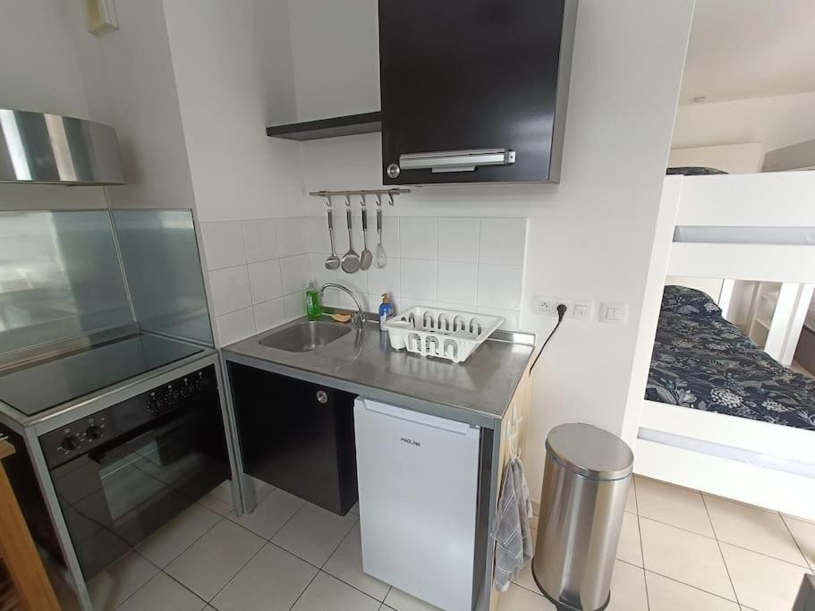 Disney Horizon Parc Studio 5 Personnes Pk Prive Gratuit Balcon Lit Bebe Montevrain Luaran gambar
